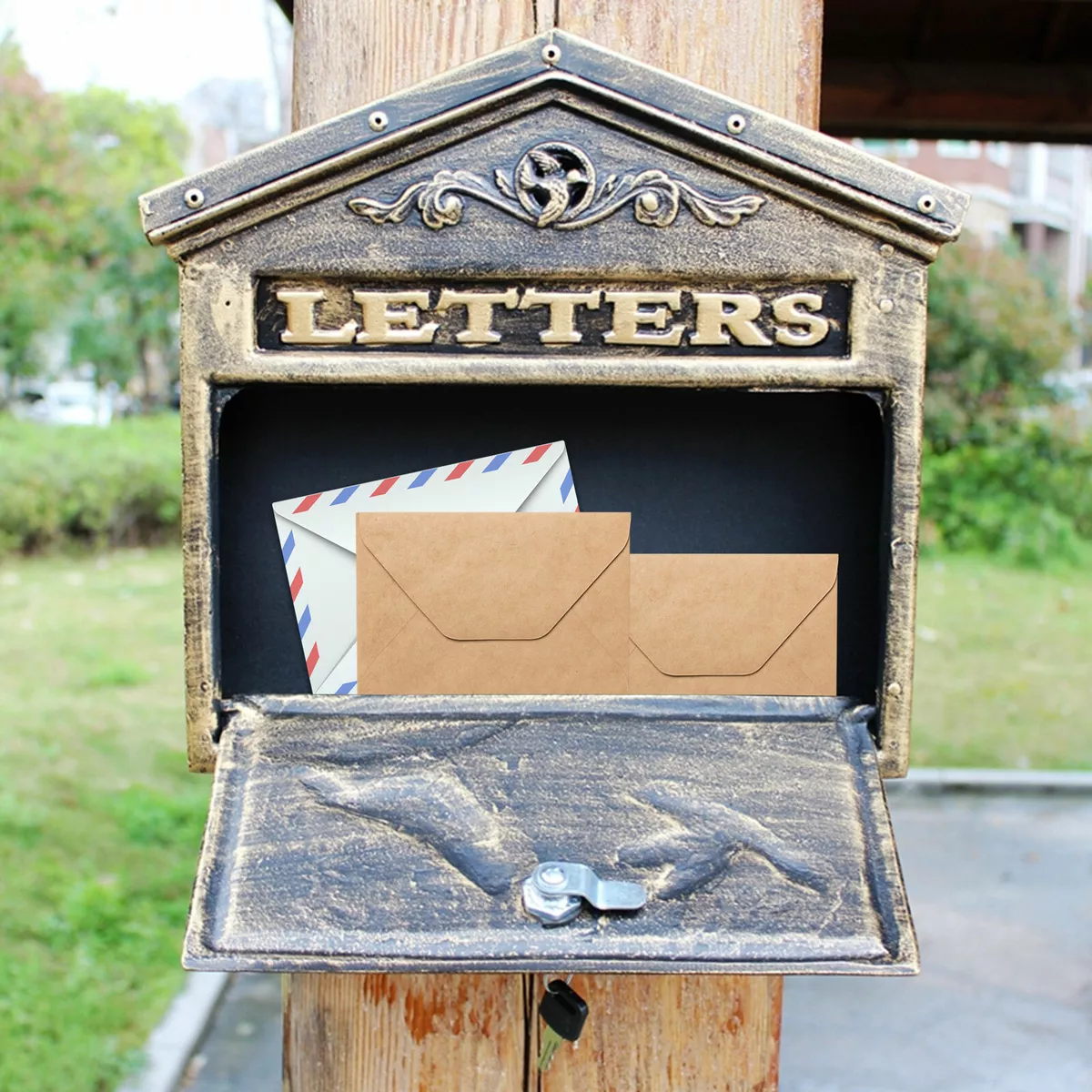 Vintage Mail Box Outdoor Lockable Bird Letter Post Box Wall Mount Mailbox