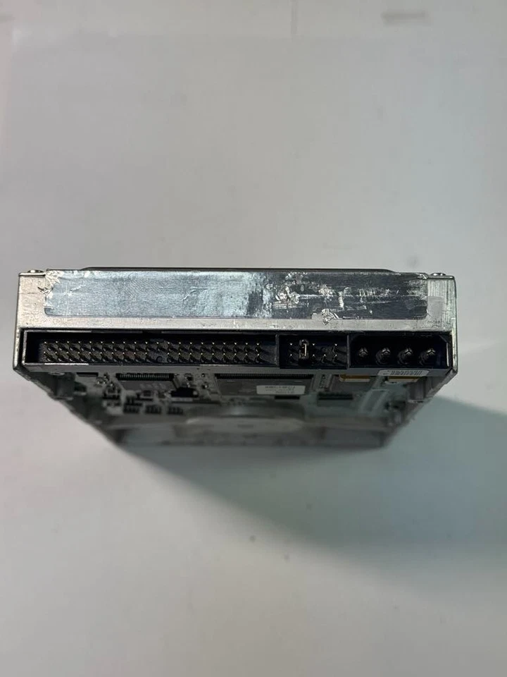 Maxtor 00057TMR 91361U3 13.0GB 5.4K RPM 512KB Cache ATA-66 3.5"HDD - Image 3 of 4