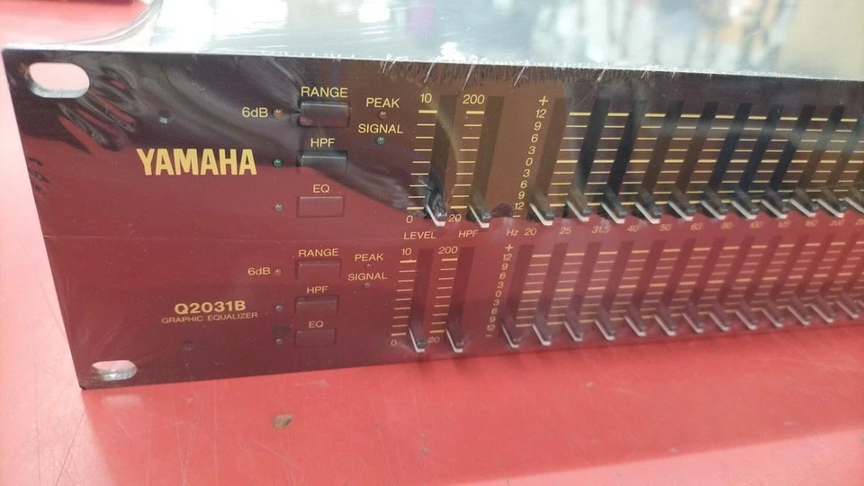 Yamaha Q2031B Dual-Channel Graphic Equalizer EQ Rackmount Used from Japan - Image 2 of 4