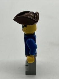 Lego PI008 Pirate Minifigure 6234 6258 6268 6237 6255 6273 6262