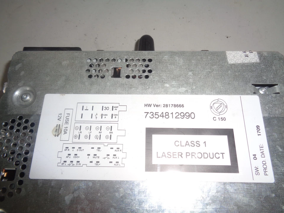 Fiat Punto 188 Bj.03-07 Autoradio CD-Player (kein Code vorhanden) 7354812990 - Bild 4 von 4