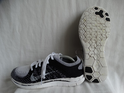 Nike Free Flyknit 4.0 Laufschuhe EU 41 US 8 Sneaker schwarz-weiß 631053-100