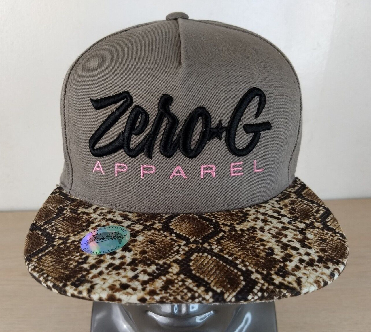ZERO G APPAREL ADJUSTABLE SNAPBACK BASEBALL HAT/C… - image 1
