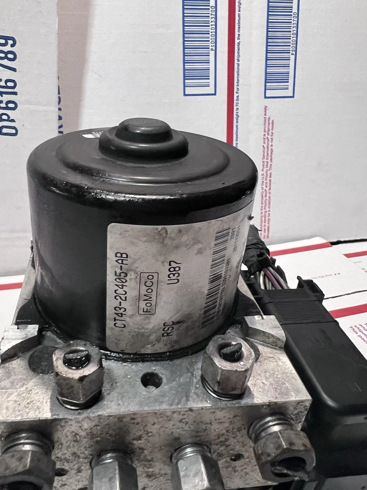 11-2014 FORD EDGE LINCOLN MKX ABS Pump Assembly ANTI-LOCK MODULE CT43-2C405-AB B - Image 2 of 4