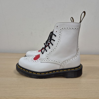 Dr. Martens 1460 Bentley weiß Leder rot Herz Hochzeit Braut Henne Do Stiefel UK 3