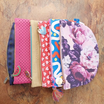 IPSY -Assorted lot of 6 bags Excellent Shape New W/o Tags 