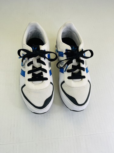 footlocker la trainer 2