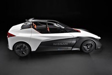 Cars nissan bladeglider concept Desk Mat Stitched