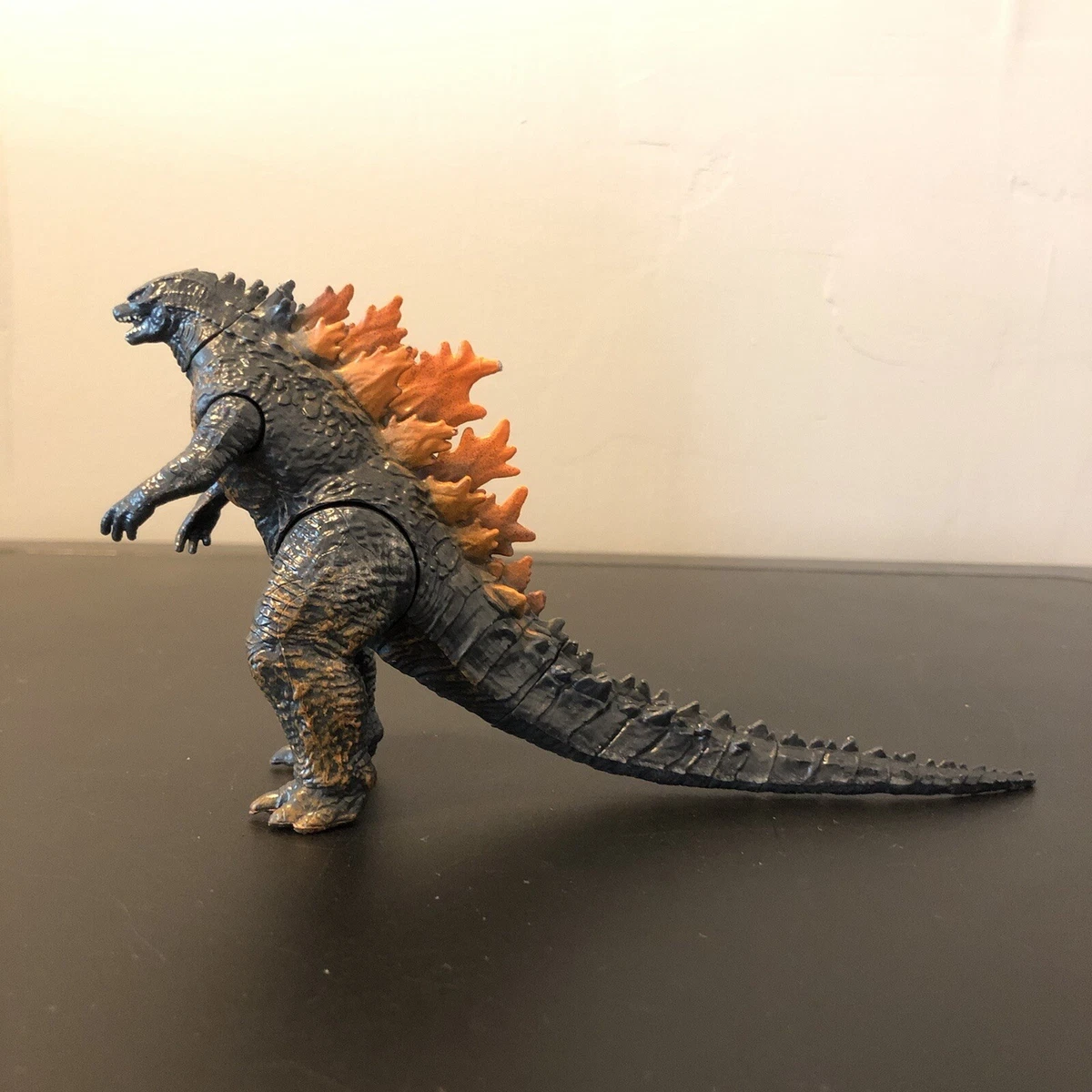 JAKKS Pacific Godzilla King of The Monsters Burning Godzilla Mini