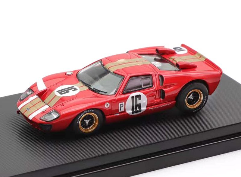 FORD GT40 MkII - #16 - red / gold - Zoom 1:64 | eBay