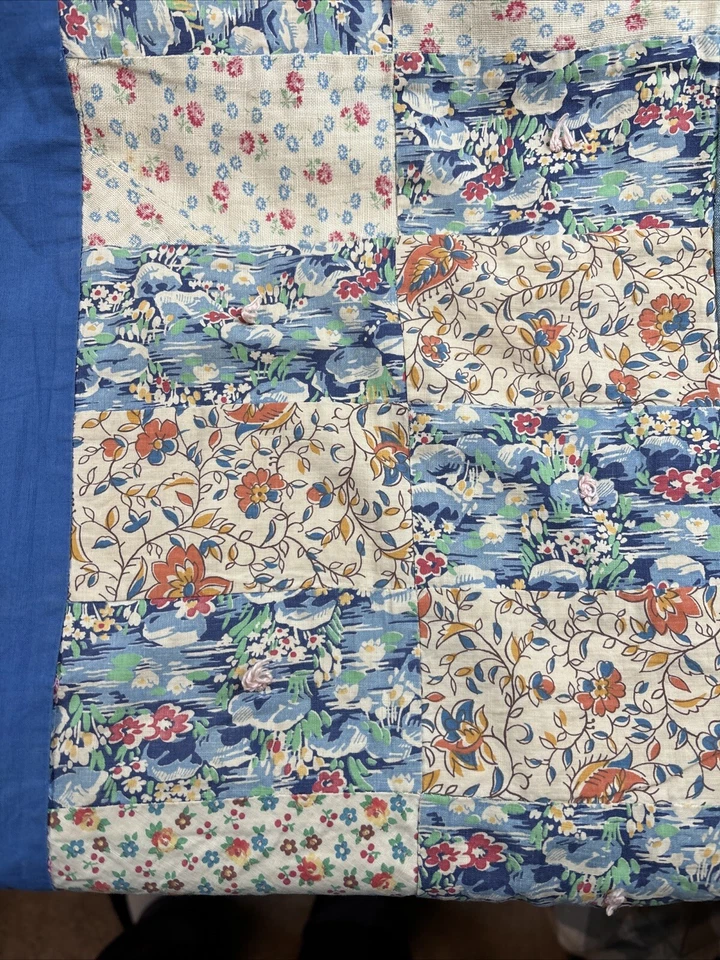 Bolsa de alimentación floral vintage anudada a mano azul 89" x 60" De Mauriac Foto 3 de 4
