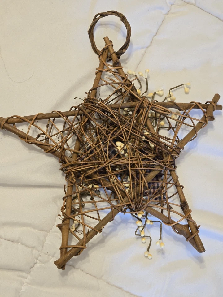 Estrella de vid rústica vintage con corona de lazo hecha a mano estrella de ratán decoración del hogar Foto 3 de 3