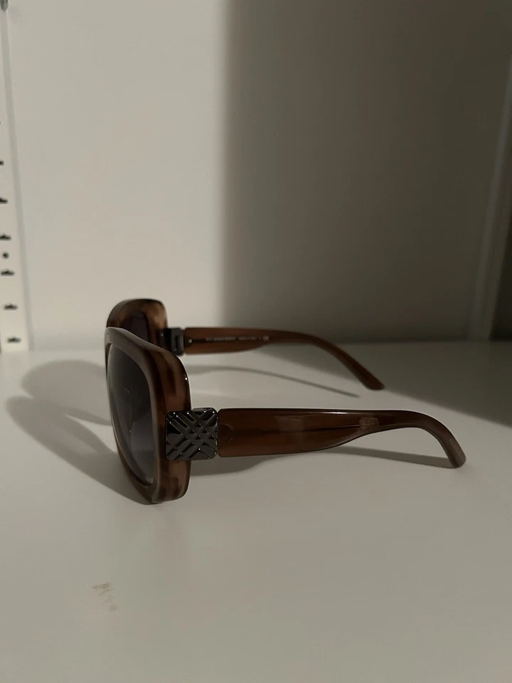 Burberry Sunglasses Women Brown - Image 4 of 4
