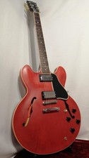 Gibson ES-335 Satin E-Gitarre Mahagoni Hals Palisander Griffbrett