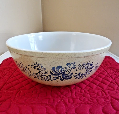 VTG Pyrex Bowl #404 Homestead Print 4 Qt Brown Speckled Blue Floral 10.5"