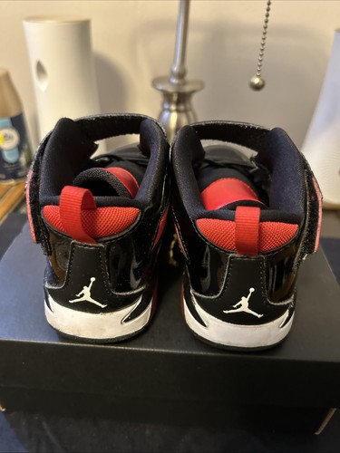 Jordan Flight Club '91 DM1687-006 Boys 10C Athletic Sneaker Black University Red - Picture 6 of 13