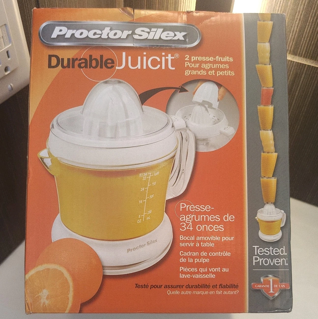 Proctor Silex Durable Juicit 34 oz Electric Citrus Juicer