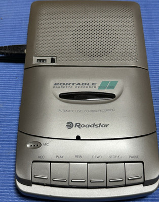 Roadstar CCR-6000PL Tragbarer Kassettenspieler Silber, MIC-Eingang