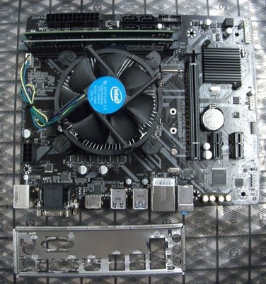 Gigabyte H310M S2H GSM Intel motherboard W/I5-9400 2.9 GHz CPU. 8 GB +I/O SHIELD