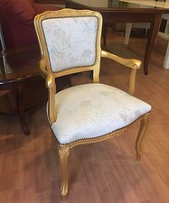 POLTRONCINA POLTRONA CAMERA DA LETTO IMBOTTITA COLORE ORO 