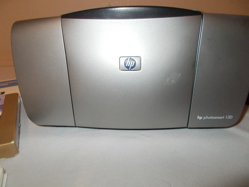 HP PhotoSmart 130 Standard Inkjet Printer & Photo Printing Guide & White Cards - Image 2 of 4