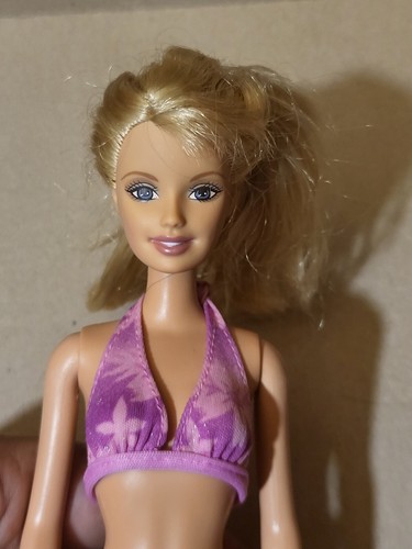 Barbie Beach Doll Fun Swimsuit 🩱 outfit C212 - Picture 3 of 6
