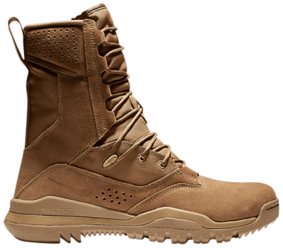 ナイキのSFB（Special Field Boots）Gen 2ブーツ NIKE SFB GEN 2