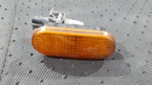 3A0949117A Seitenblinker (Kotflügelblinker) Vorne Linke  Volkswa DE228151-14