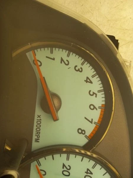 04-06 丰田 SOLARA SLE 速度计仪器集群组件 — 第 4/4 张图片