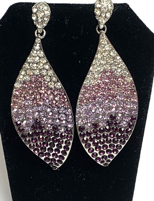 Nina Ricci Swarovski Crystal Rhodium Dangle Drop Earrings Purple Lavendar Pink