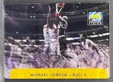 1997-98 Upper Deck Diamond Vision Dunk Vision #D1 Michael Jordan SSP 90'S INSERT