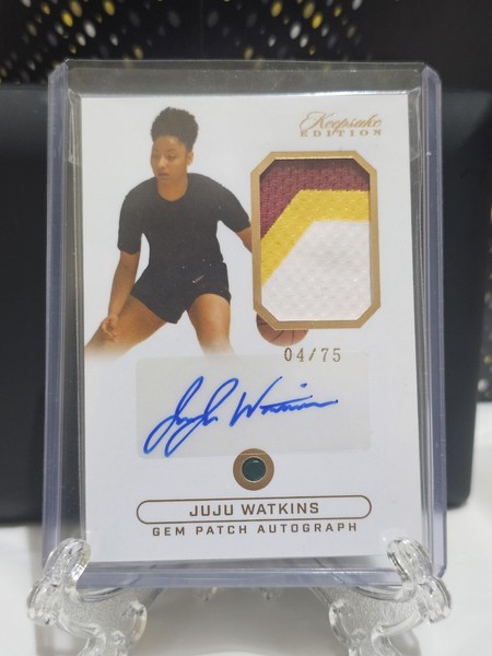 Juju Watkins, firma y memorabilia, 4/75, Keepsake 2024 multi sport edition,