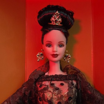 Mattel Oscar de la Renta Barbie Limited Edition Fashion Doll w/ Box