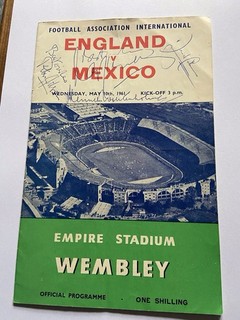 England V Mexico 10/05/1961 Programme Signed X 4