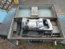 Black & Decker Heavy Duty Electric Portable Rotary Hammer Drill #718 Type AD