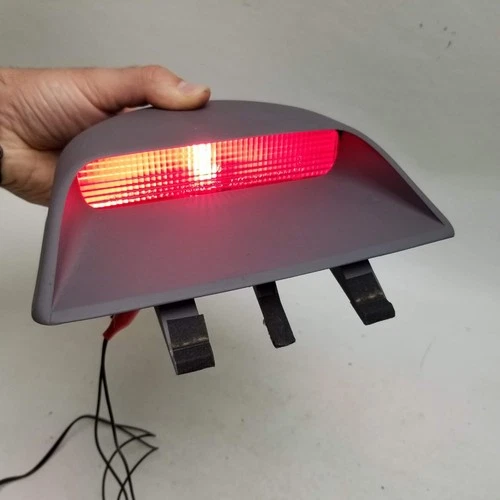 Hyundai Elantra 2001-2006 3rd Third Brake Lamp Light High Mount Stop OEM Gray