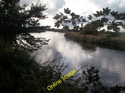 Photo 6x4 The River Trent near Walton Walton-on-Trent Pictured here on a  c2012