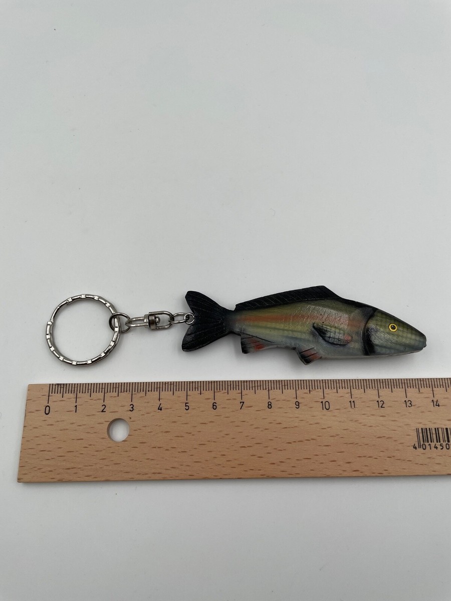Holz-Schlüsselanhänger Fisch Motiv – Ca. 60x60 Mm, Aus Holz Und Metall, Für Angler & Sammler