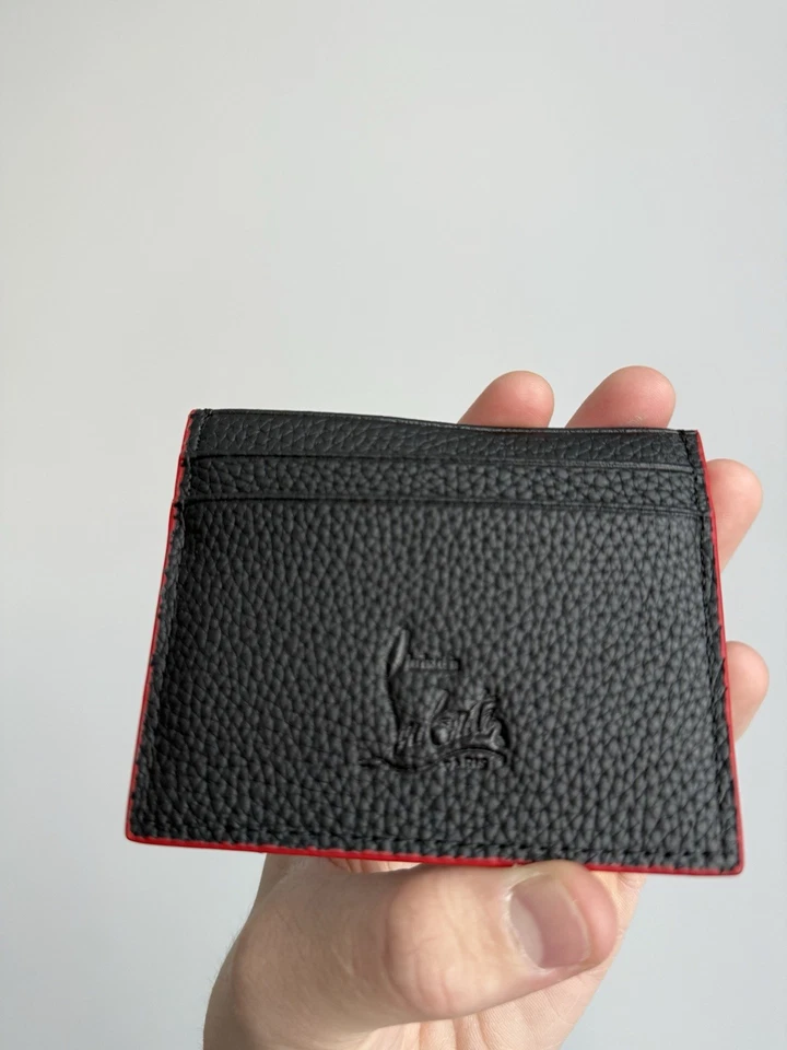 Estojo de cartão Christian Louboutin couro preto com logotipo composto vermelho hype y2k - Imagem 4 de 4