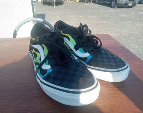 VANS Old Skool Men's Low Top Lace-Up Sneakers Black Check Flame Skate