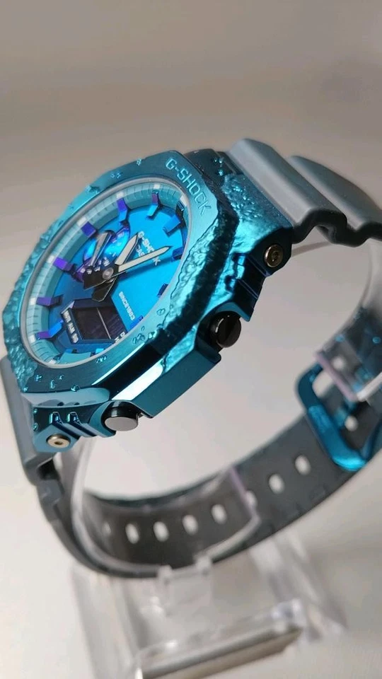 Modelo CASIO G-SHOCK GM-2140GEM-2AJR 40 Aniversario Edición Limitada con caja Foto 3 de 4