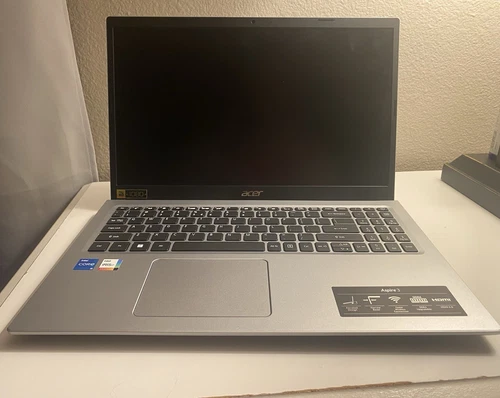 Acer Aspire 3 15.6" Laptop Intel Core i5-1135G7 2.40GHz 12GB RAM 512GB SSD W11H