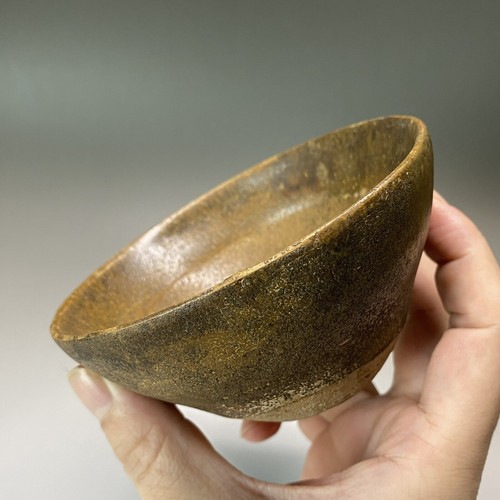 Tazza porcellana D12 'Zhan' del forno JiZhou.Dinastia dei canti 宋代吉州窑卧足盏 大漆修复 RIPARATA - Foto 10 di 14