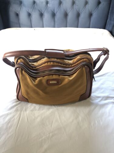 Vintage Airway Brown Leather Fabric Duffle Bag With Two Zipper Compartments - Afbeelding 1 van 12