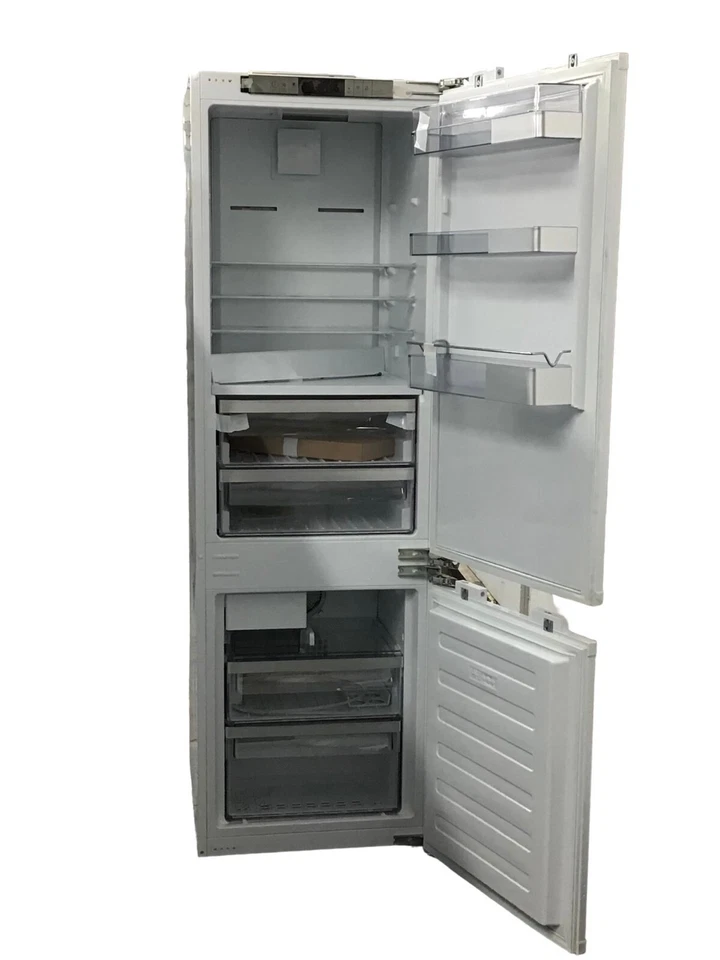 Frigorífico Blomberg BRFB1052FFBIN blanco 22" listo para panel Foto 4 de 4