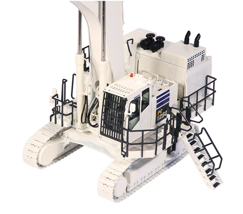 Komatsu PC1250-11 Excavator Quick Coupler - White - NZG 1:50