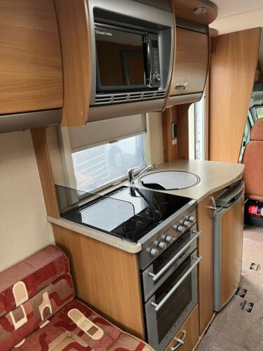 2009 - Swift Sundance 580 PR - 2.3ltr - 53,000 miles - 2 berth / 2 belts - Picture 7 of 11