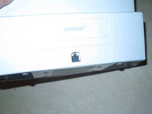 BOSE Sounddock Series 1 - iPod Speaker dock, White Version, For Spares/Repair - Picture 4 of 6