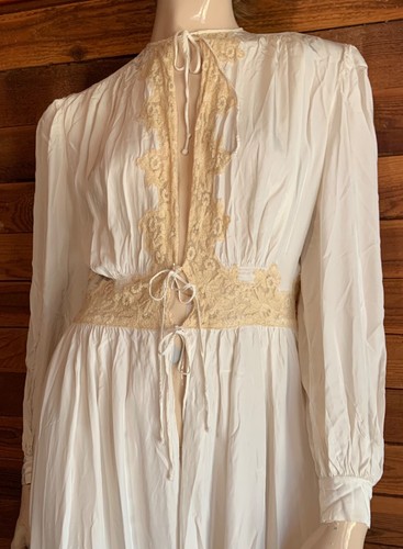 VINTAGE 1940s TULA of NARCO RAYON IVORY SIZE XS ROBE #15050 - Bild 3 von 9