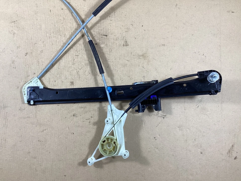 Regulador de ventana delantero derecho AUDI A3 S3 2015-2020 8V4837462 OEM. Foto 4 de 4